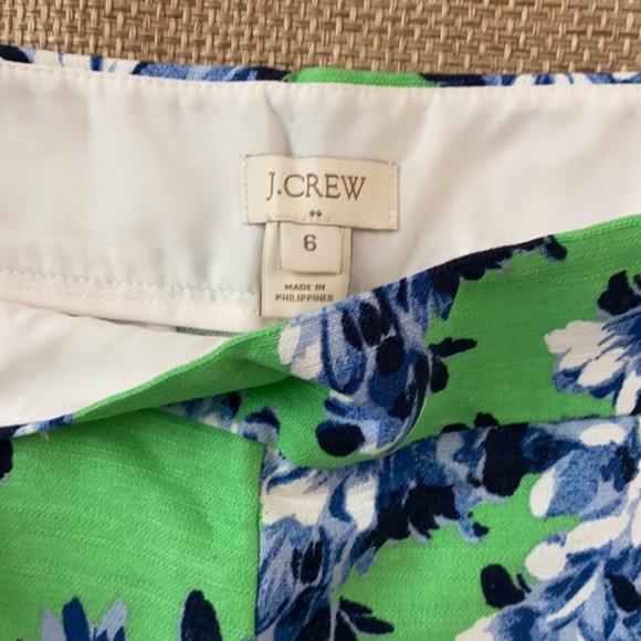 NWOT J Crew floral shorts size 6 - Picture 2 of 4